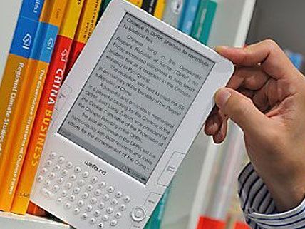 Auch E-Books werden vermehrt aus der Bücherei ausgeliehen