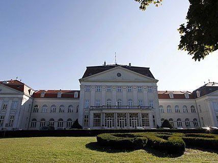 Dr. Andreas Unterberger über die Untersuchungen zu den Kindesmissbrauchsvorwürfen in Wiener Spitälern. Dr. Andreas Unterberger über die Untersuchungen zu den Kindesmissbrauchsvorwürfen in Wiener Spitälern.