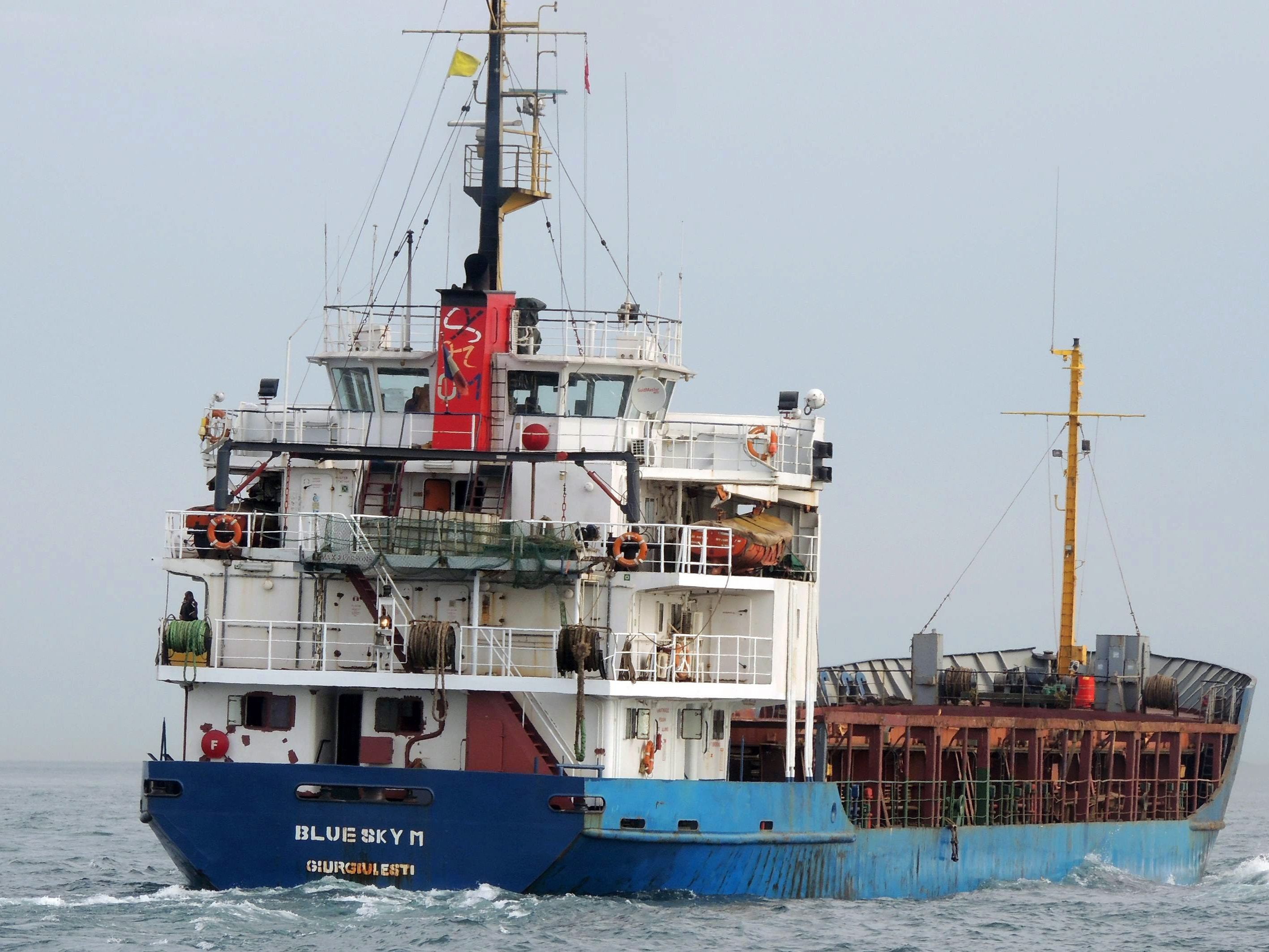 Frachtschiff mit Hunderten Migranten nahe Korfu in Seenot. Im Bild: Die "Blue Sky M". Frachtschiff mit Hunderten Migranten nahe Korfu in Seenot. Im Bild: Die "Blue Sky M".
