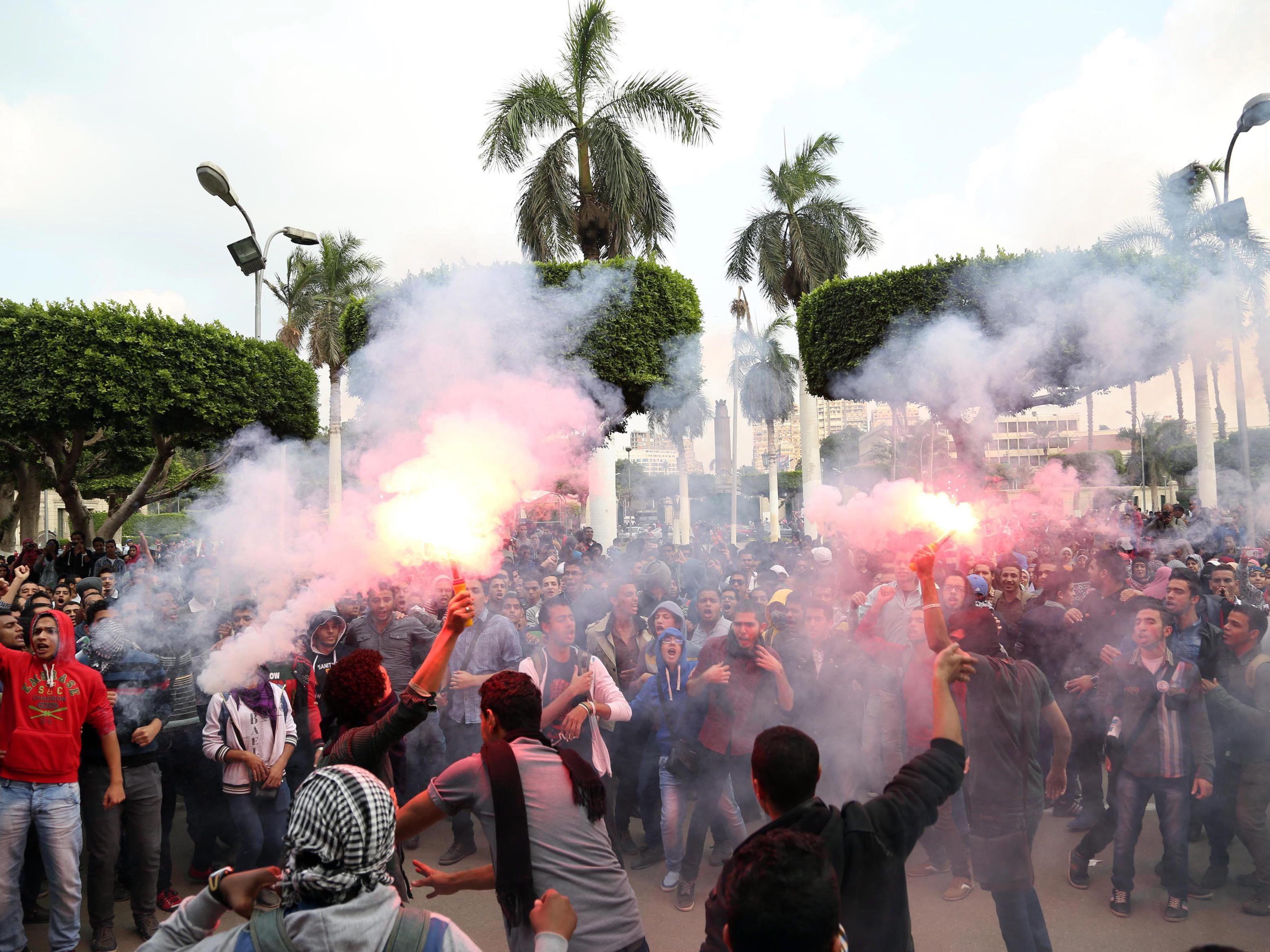 Sicherheitskräfte gingen im August 2013 mit großer Härte gegen Mursi-Anhänger vor.