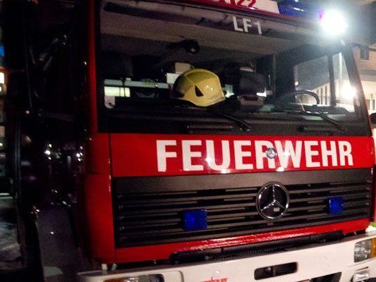 Bludenzer Feuerwehr musste mit 30 Mann ausrücken. Bludenzer Feuerwehr musste mit 30 Mann ausrücken.