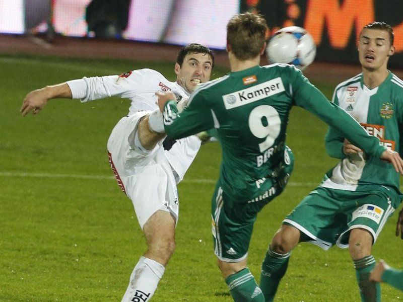 Niederlage für Rapid gegen den WAC. Niederlage für Rapid gegen den WAC.