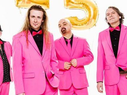 Die deutsche Kultband J.B.O. spielt am 19. Dezember live in Wien. Die deutsche Kultband J.B.O. spielt am 19. Dezember live in Wien.