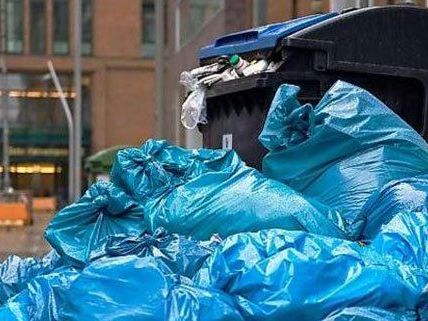 Über die Weihnachtsfeiertage kommt in Wien viel Müll zusammen. Über die Weihnachtsfeiertage kommt in Wien viel Müll zusammen.