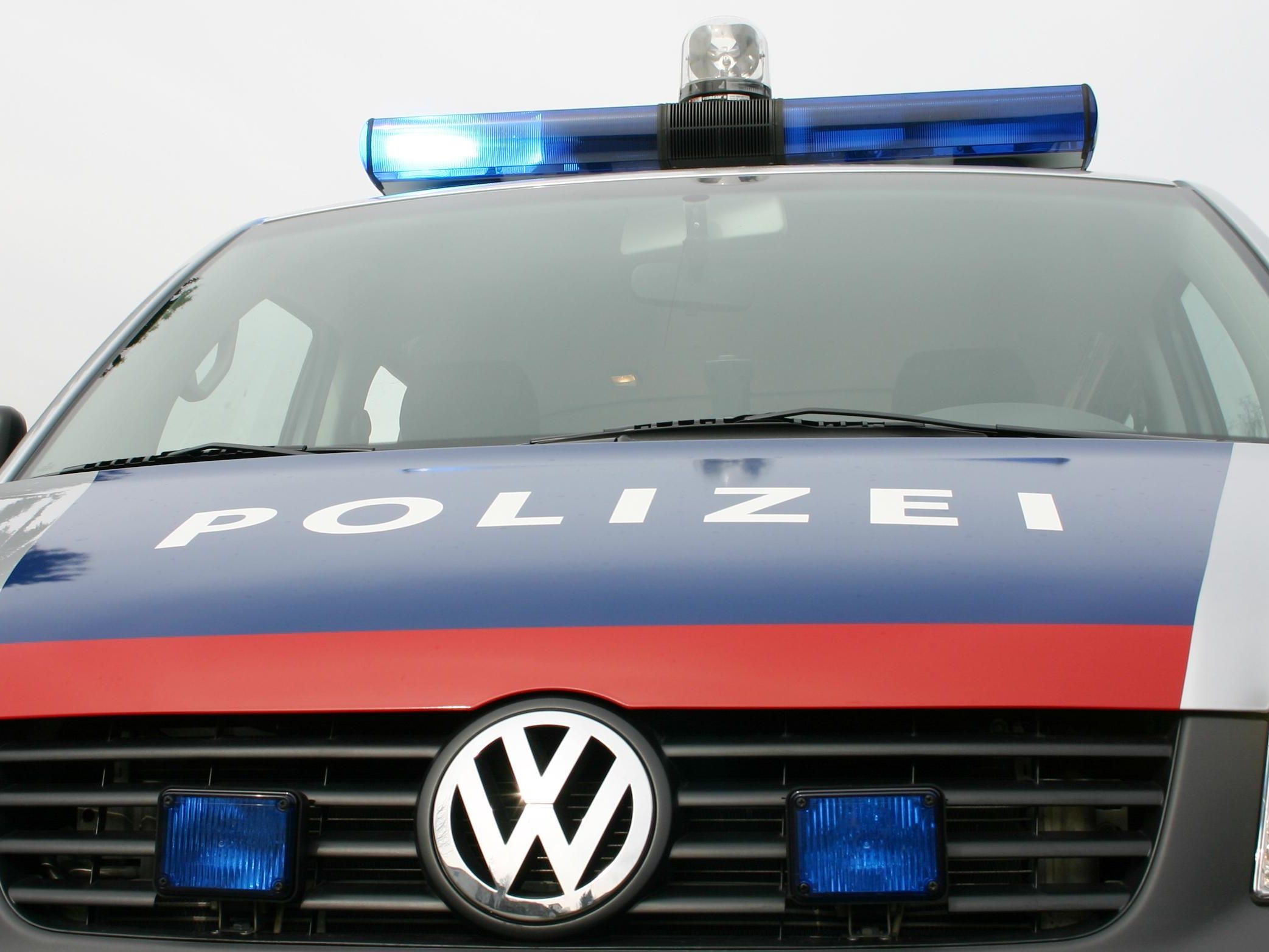 Zeugenaufruf nach Verkehrsunfall in Lustenau. Zeugenaufruf nach Verkehrsunfall in Lustenau.