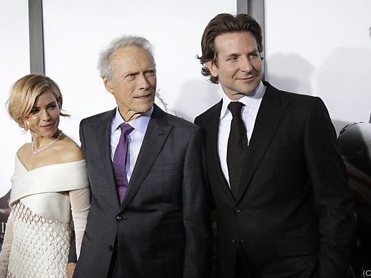 Eastwood, Cooper und Sienna Miller bei Premiere