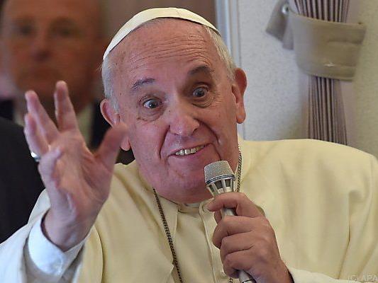 Eltern sollen Zahl der Kinder planen, so der Papst