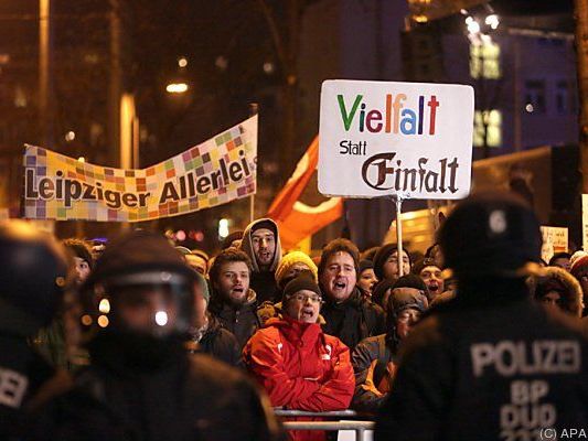Legida-Gegner in Leipzig in der Überzahl Legida-Gegner in Leipzig in der Überzahl