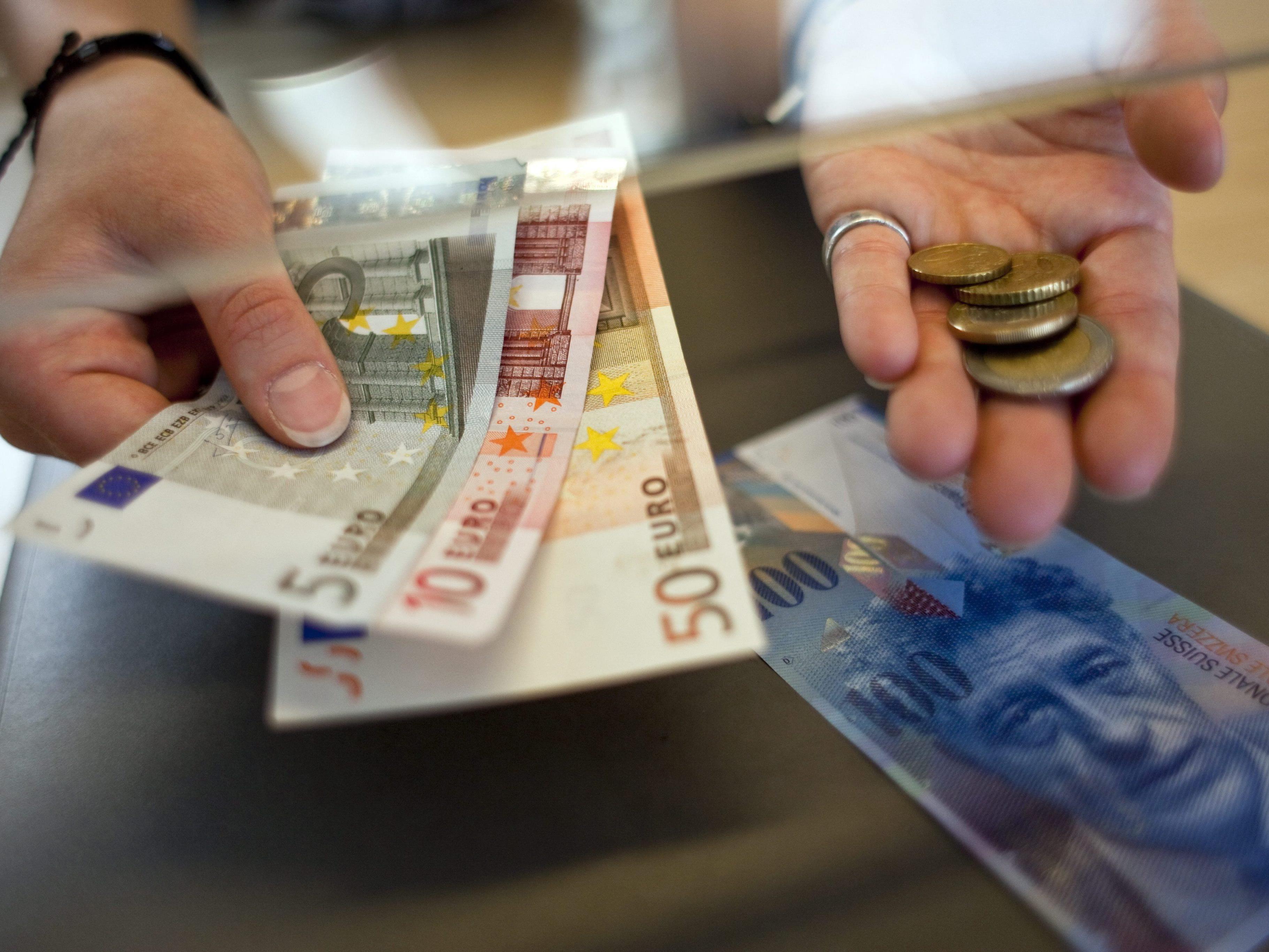 Bei der Zürcher Kantonalbank ist der Euro bereits Mangelware.