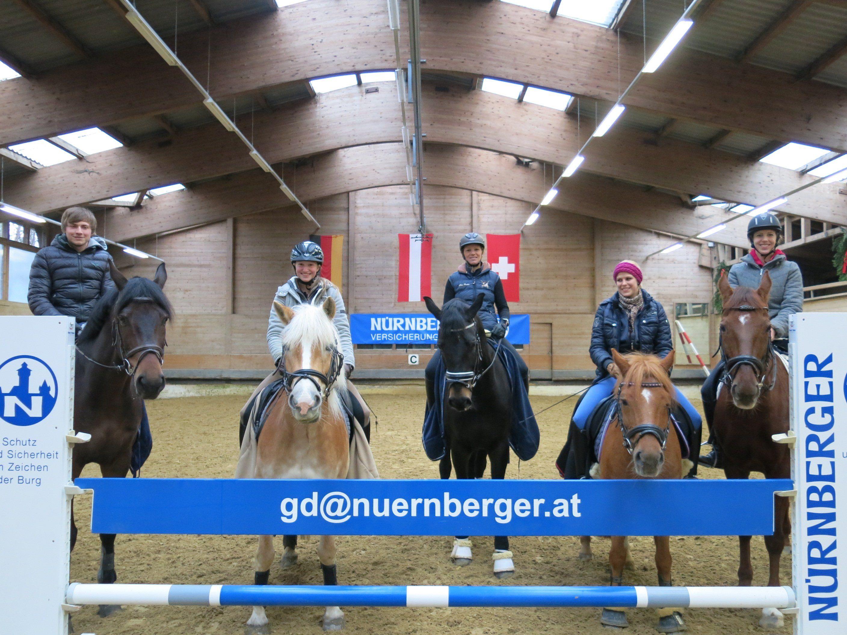 Edle Pferde und erfolgreiche Reiter und Reiterinnen in der Campagne-Reitervereinigung