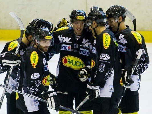Die Offensive der Bulldogs war heute gleich viermal erfolgreich. Die Offensive der Bulldogs war heute gleich viermal erfolgreich.