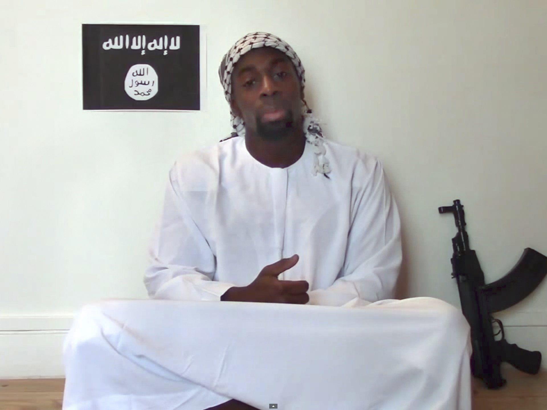 Bekenntnis zu Anschlag in Frankreich im Namen von IS-Miliz.
