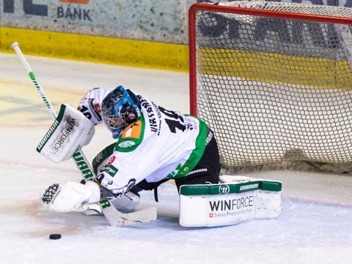 Tommi Virtanen ist am Knie schwer verletzt und steht dem EHC Lustenau nicht mehr zur Verfügung. Tommi Virtanen ist am Knie schwer verletzt und steht dem EHC Lustenau nicht mehr zur Verfügung.