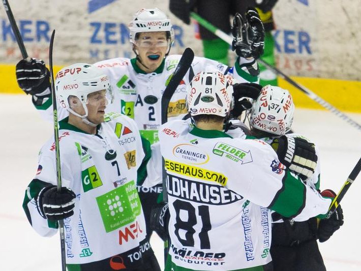 Bregenzerwald verlor in elf Sekunden das Spiel in Zell am See und die Tabellenführung Bregenzerwald verlor in elf Sekunden das Spiel in Zell am See und die Tabellenführung