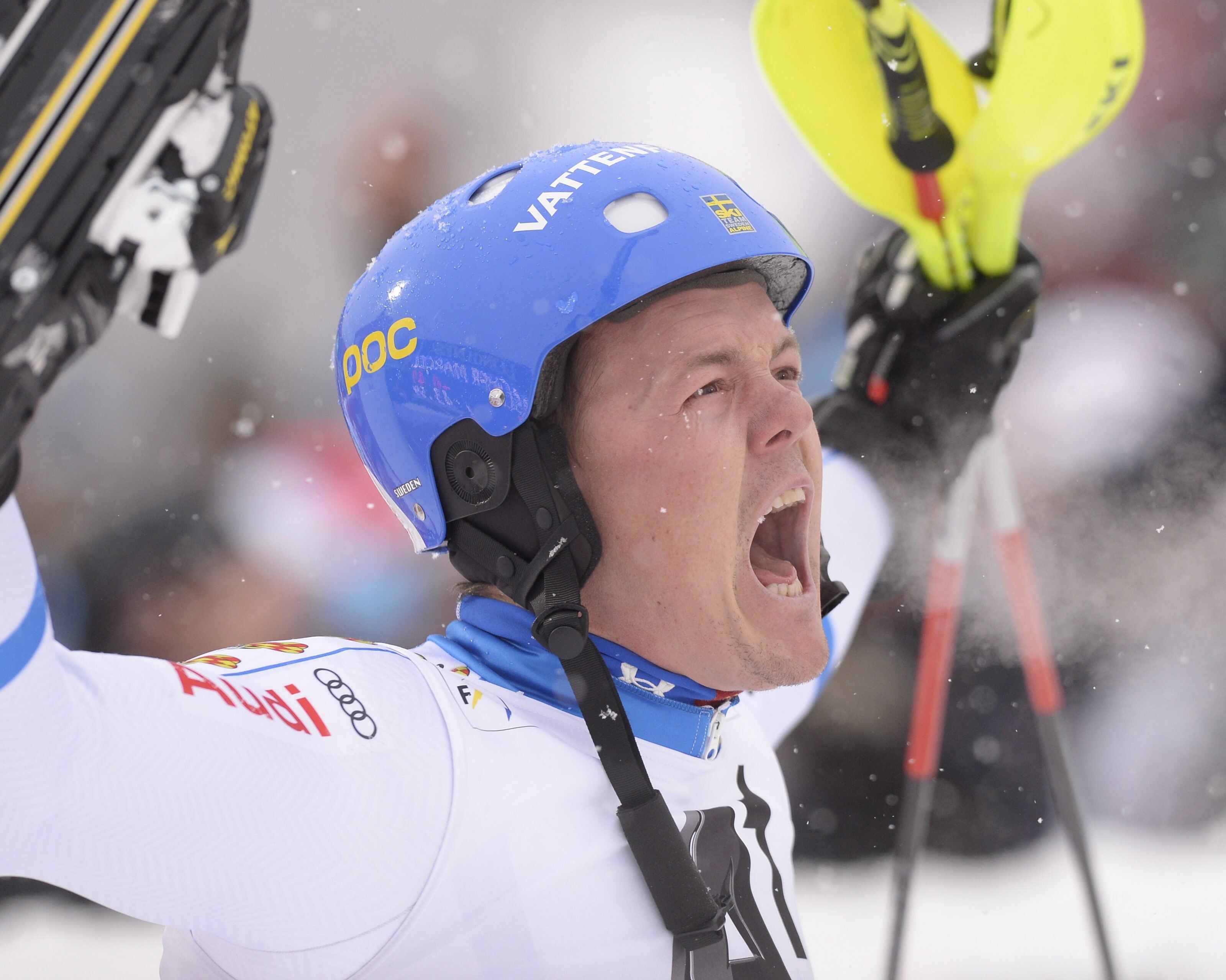 So freut sich jemand, der zum ersten Mal einen Weltcup-Slalom gewinnt: Der Schwede Mattias Hargin. So freut sich jemand, der zum ersten Mal einen Weltcup-Slalom gewinnt: Der Schwede Mattias Hargin.