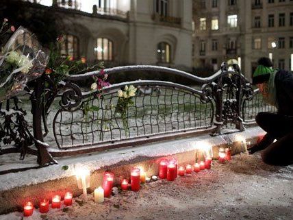 Rund 300 Menschen kamen am Mittwoch zu der Kundgebung in Wien. Rund 300 Menschen kamen am Mittwoch zu der Kundgebung in Wien.