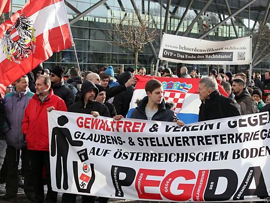Der erste "Spaziergang" kam nicht sehr weit Der erste "Spaziergang" kam nicht sehr weit