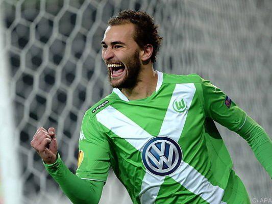 Wolfsburgs Bas Dost freut sich über Aufstieg