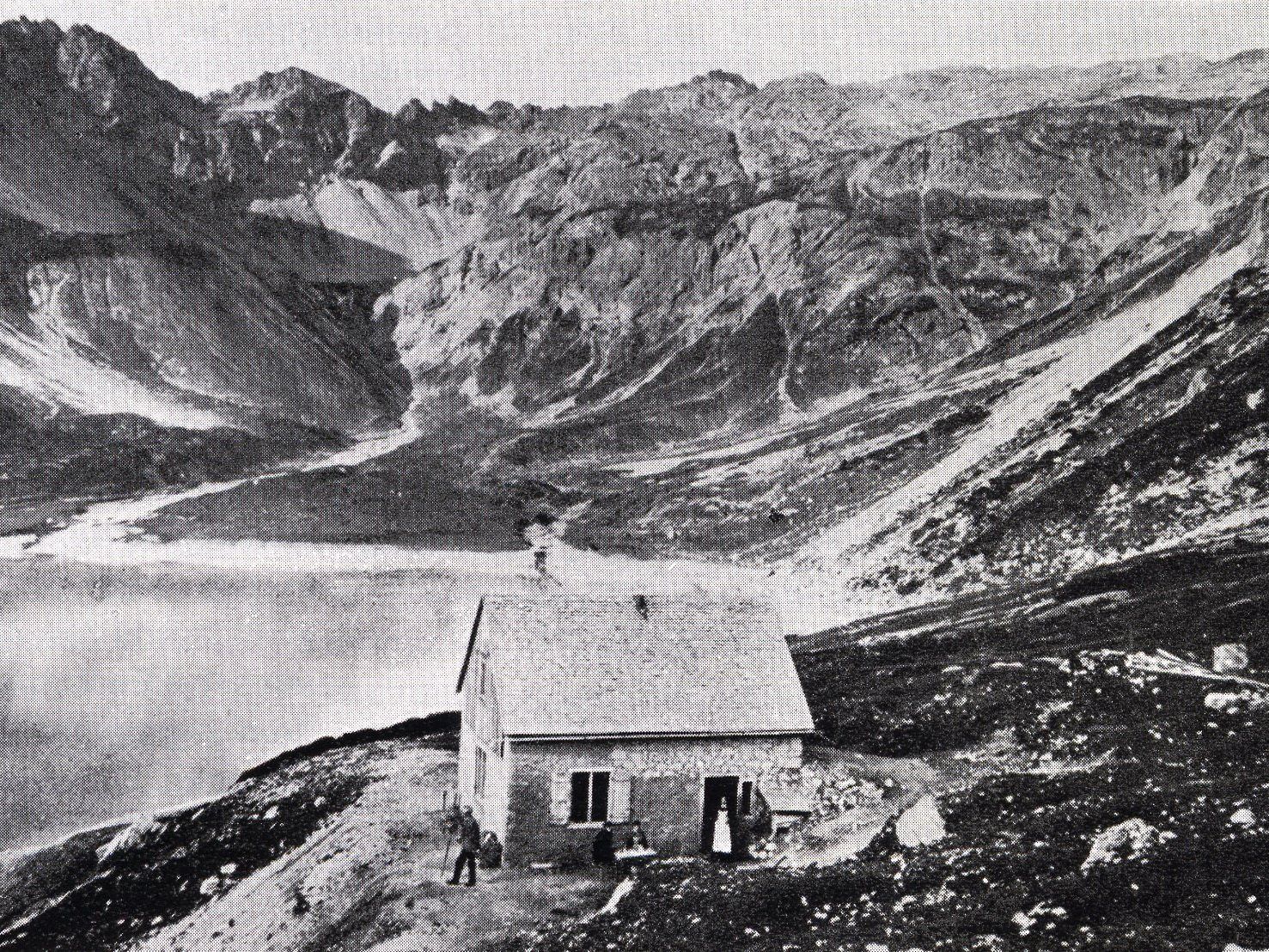 Brugger Douglas-Hütte. Brugger Douglas-Hütte.