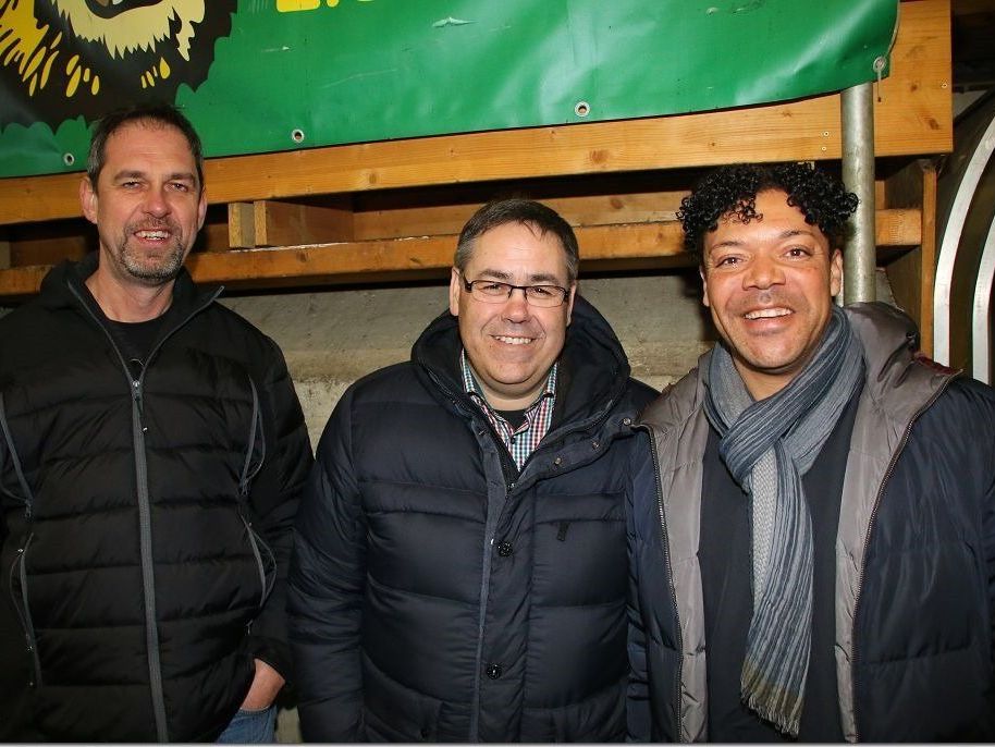 Die EHC Verantwortlichen hoffen auf den zweiten Platz im Ö-Cup Die EHC Verantwortlichen hoffen auf den zweiten Platz im Ö-Cup