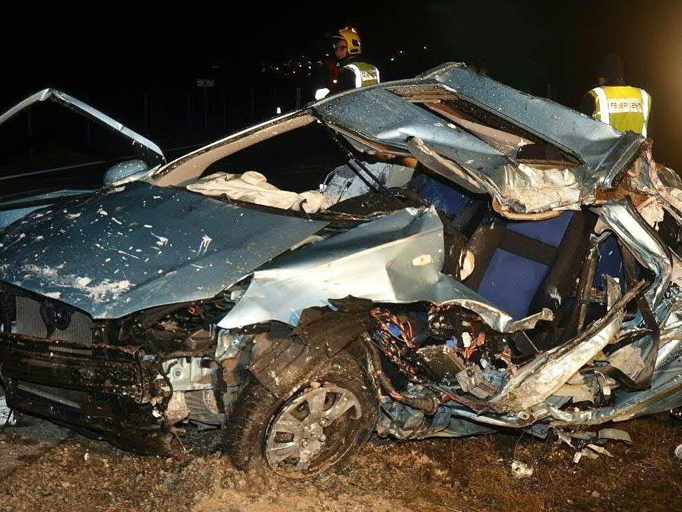 Ein Wiener starb beim Autounfall auf der A2 am Freitagmorgen.