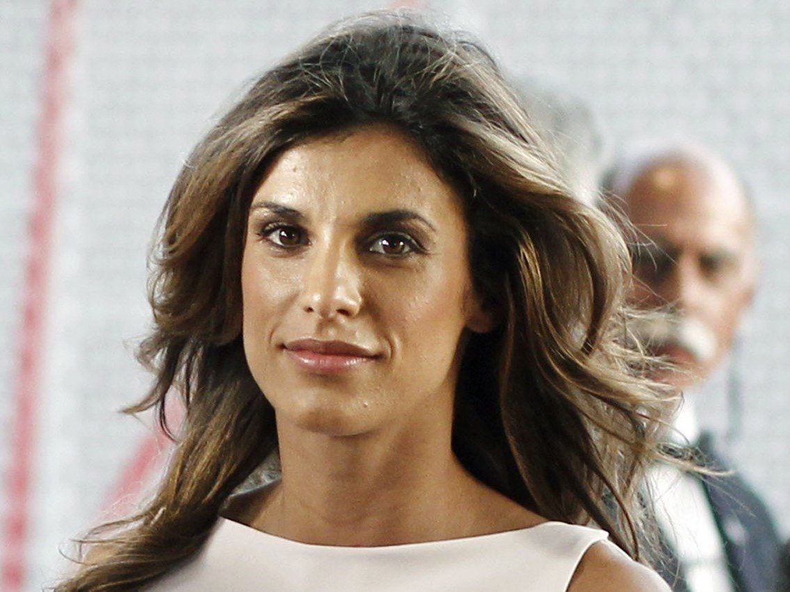 Elisabetta Canalis äußerte bisher noch keine Sonderwünsche für ihren Opernball-Auftritt. Elisabetta Canalis äußerte bisher noch keine Sonderwünsche für ihren Opernball-Auftritt.