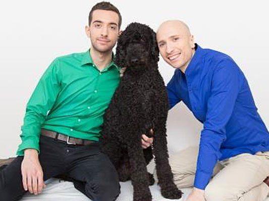 Laurent Amann und Asim Aliloski mit Hund Rio