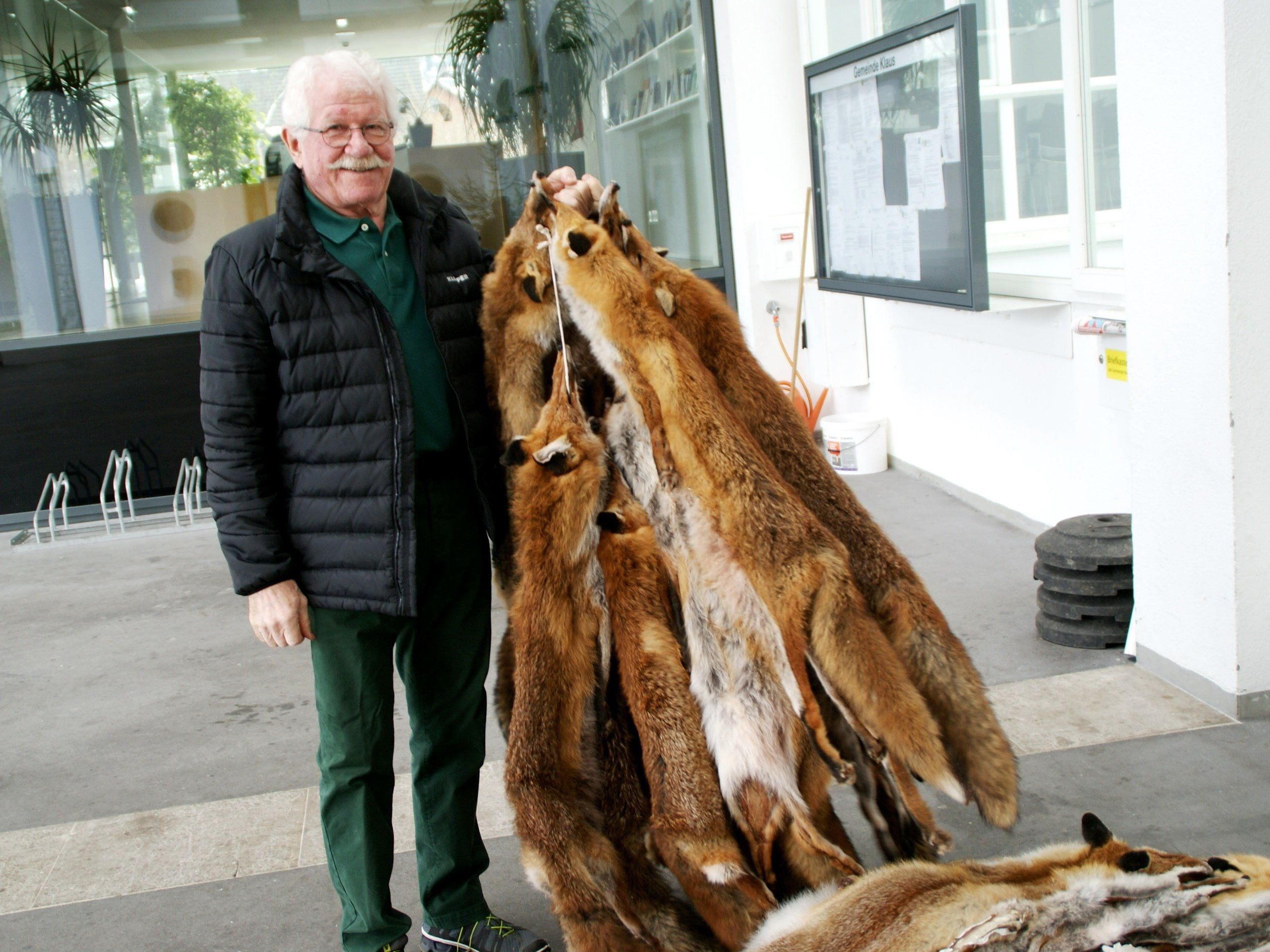 Felle über Felle - wohin das Auge auch reichte Felle über Felle - wohin das Auge auch reichte