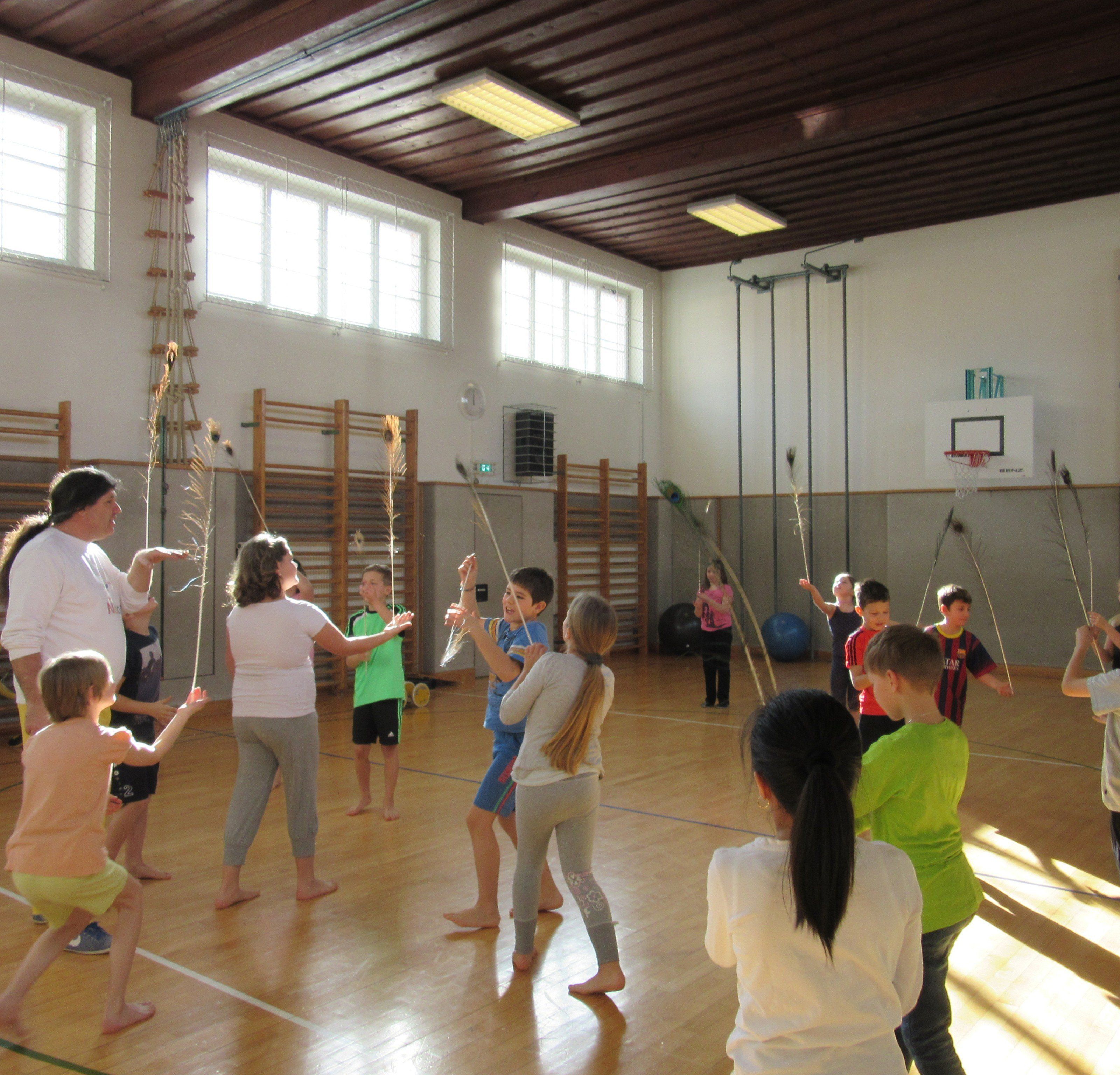 „Bewegte Schule“ macht Spaß – zuletzt war NANO zu Gast an der Volksschule Nenzing. „Bewegte Schule“ macht Spaß – zuletzt war NANO zu Gast an der Volksschule Nenzing.