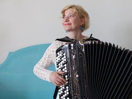 Maria Kalaniemi tritt beim Akkordeon Festival in Wien auf.