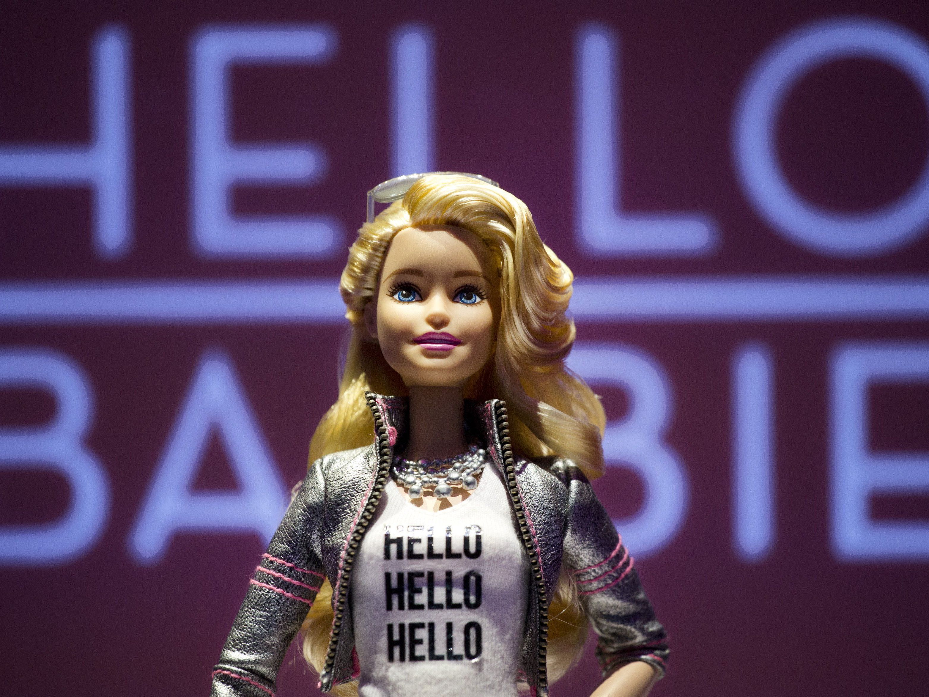 Die "Hello Barbie" soll zum Weihnachtsgeschäft auf den Markt kommen. Die "Hello Barbie" soll zum Weihnachtsgeschäft auf den Markt kommen.