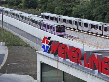 Die NEOS kritisieren die Wiener Linien. Die NEOS kritisieren die Wiener Linien.