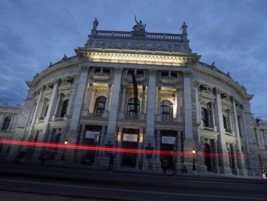 "Auch bei Burgtheater- und AKH-Skandalen werden Daten mehr geschützt als die Steuerzahler" "Auch bei Burgtheater- und AKH-Skandalen werden Daten mehr geschützt als die Steuerzahler"