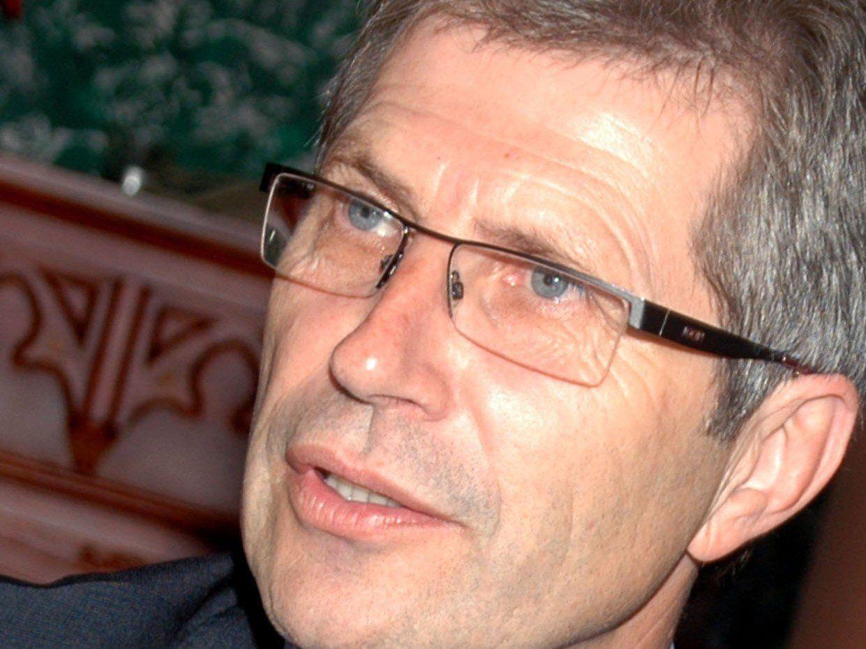Manfred Kölly tritt als Spitzenkandidat des "Bündnis Liste Burgenland" bei der Wahl 2015 an.