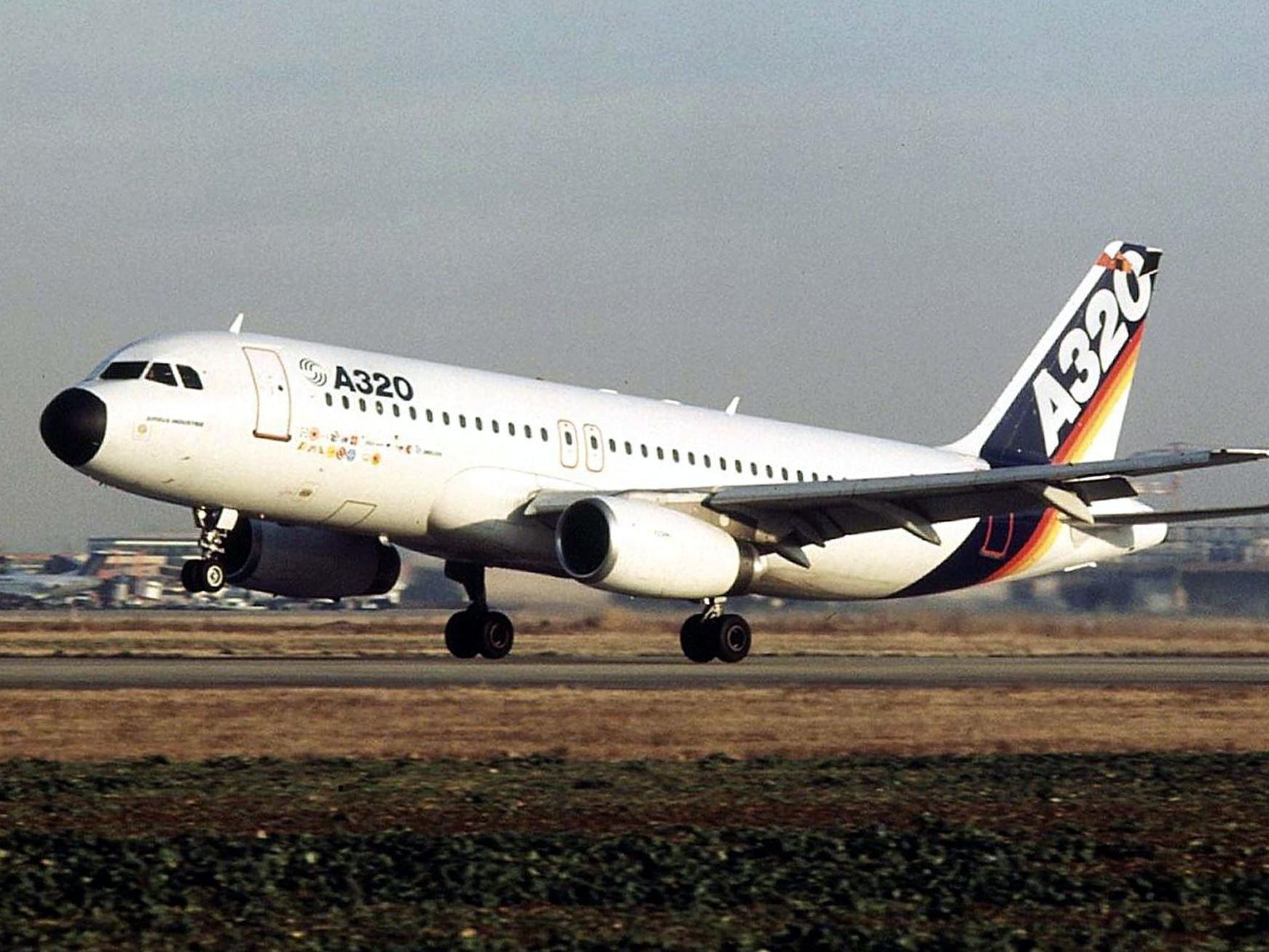 Der aktulle Zwischenfall ist nicht der erste der Airbus-Familie. Der aktulle Zwischenfall ist nicht der erste der Airbus-Familie.