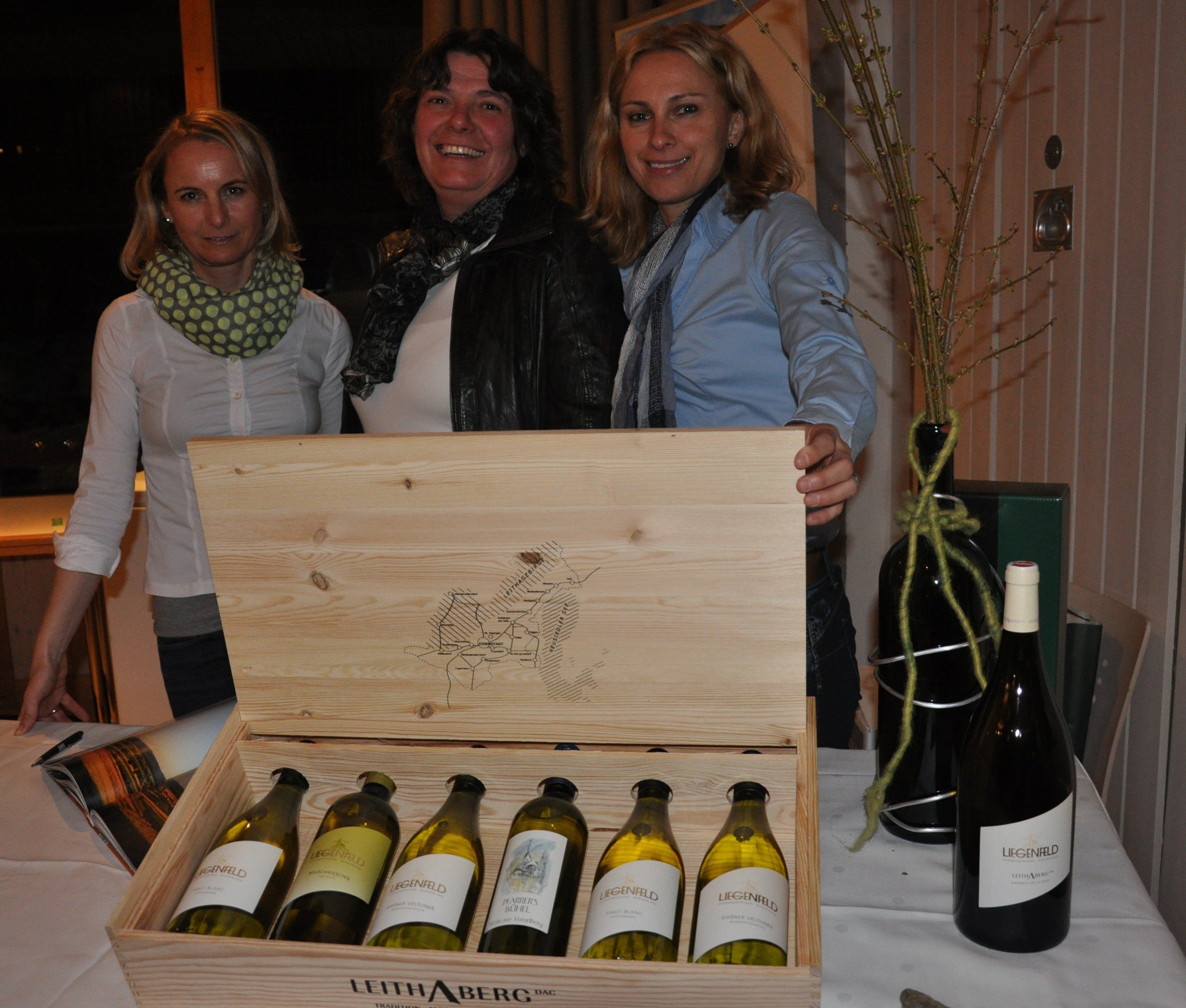 Klaus und Donnerskirchen laden zur Publikums Weinmesse in den Winzersaal Klaus und Donnerskirchen laden zur Publikums Weinmesse in den Winzersaal