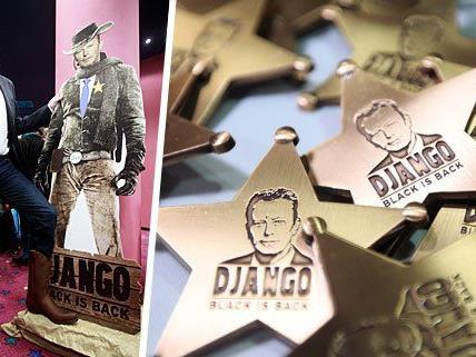 Reinhold Mitterlehner am Dienstag im Rahmen des ÖVP-Kinoabends mit dem Film "Django unchained" in einem Wiener Kino