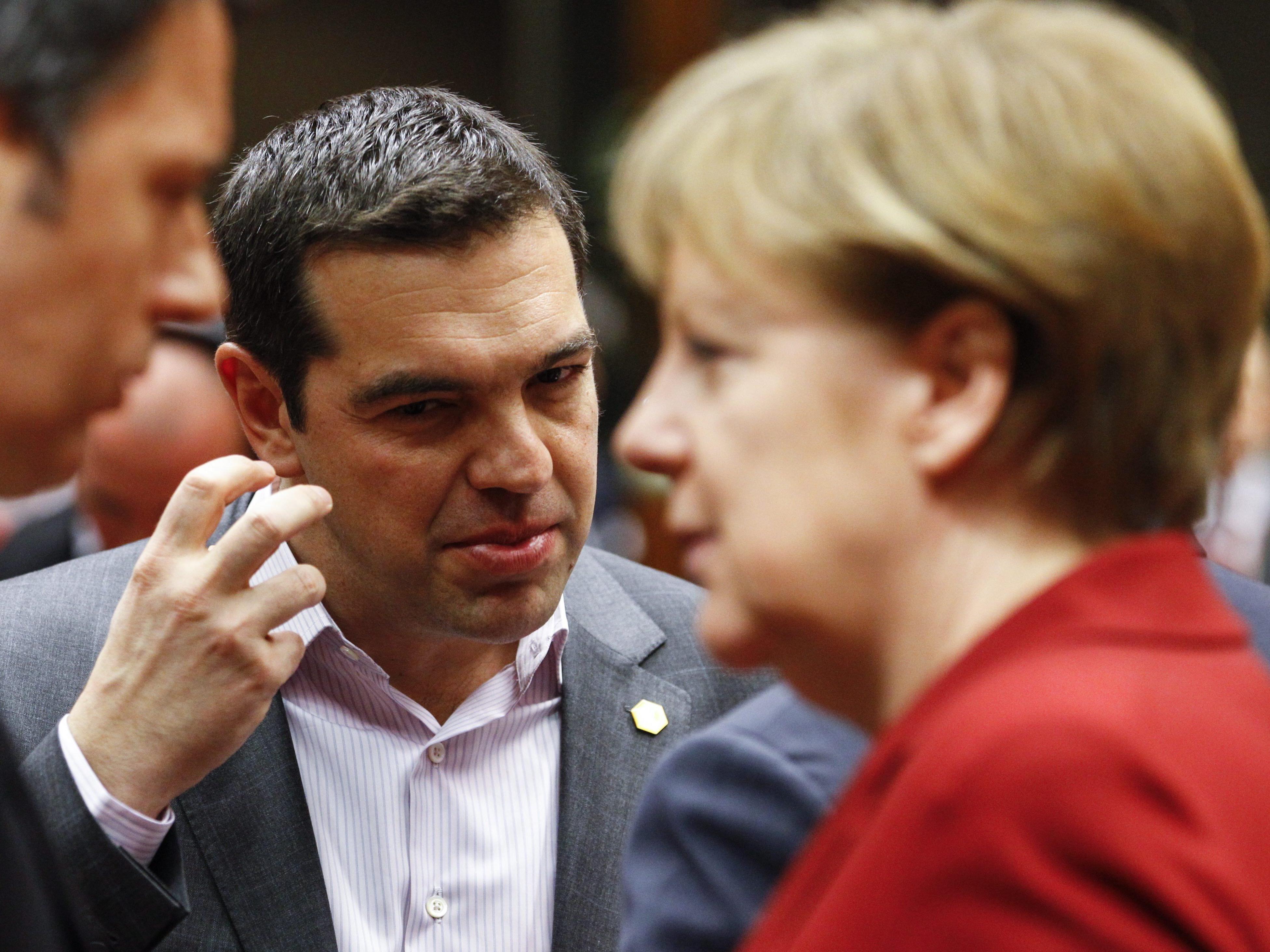 Tsipras will Merkel Liste mit Reformvorhaben präsentieren.