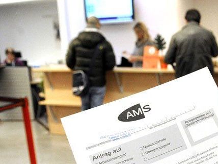 Die Arbeitslosenzahlen steigen kontinuierlich an. Die Arbeitslosenzahlen steigen kontinuierlich an.