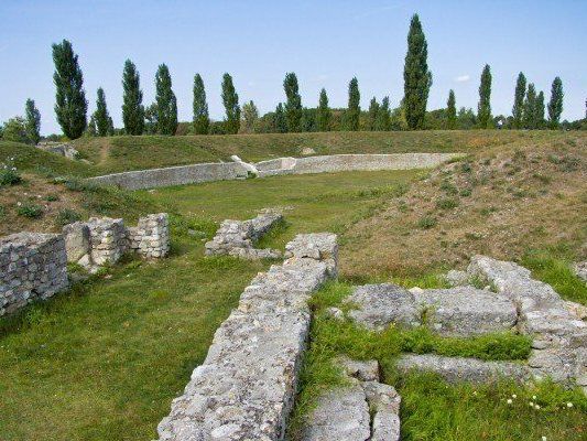 Bei Ausgrabungen wurden die ältesten römischen Spuren im Wiener Raum entdeckt Bei Ausgrabungen wurden die ältesten römischen Spuren im Wiener Raum entdeckt