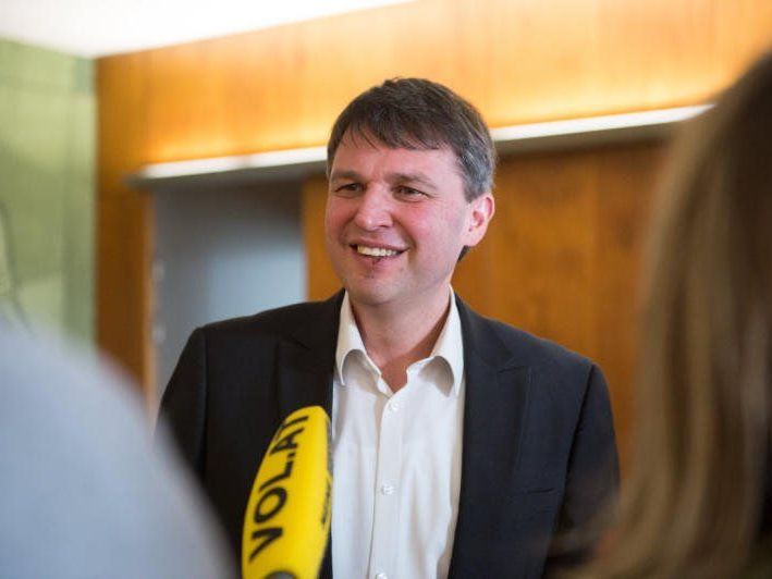 Kurt Fischer (ÖVP) kann einen Wahlerfolg feiern Kurt Fischer (ÖVP) kann einen Wahlerfolg feiern