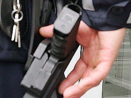 Bei einem Bankraub in Landstraße fiel ein Schuss Bei einem Bankraub in Landstraße fiel ein Schuss