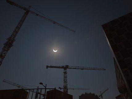 In Wien war die Sonnenfinsternis sehr gut zu sehen. In Wien war die Sonnenfinsternis sehr gut zu sehen.