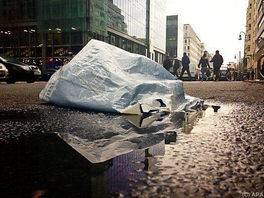 Den Plastiksackerln geht es in der EU nun endgültig an den Kragen Den Plastiksackerln geht es in der EU nun endgültig an den Kragen