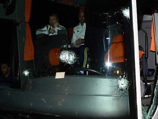Auf den Bus von Fenerbahce wurde geschossen