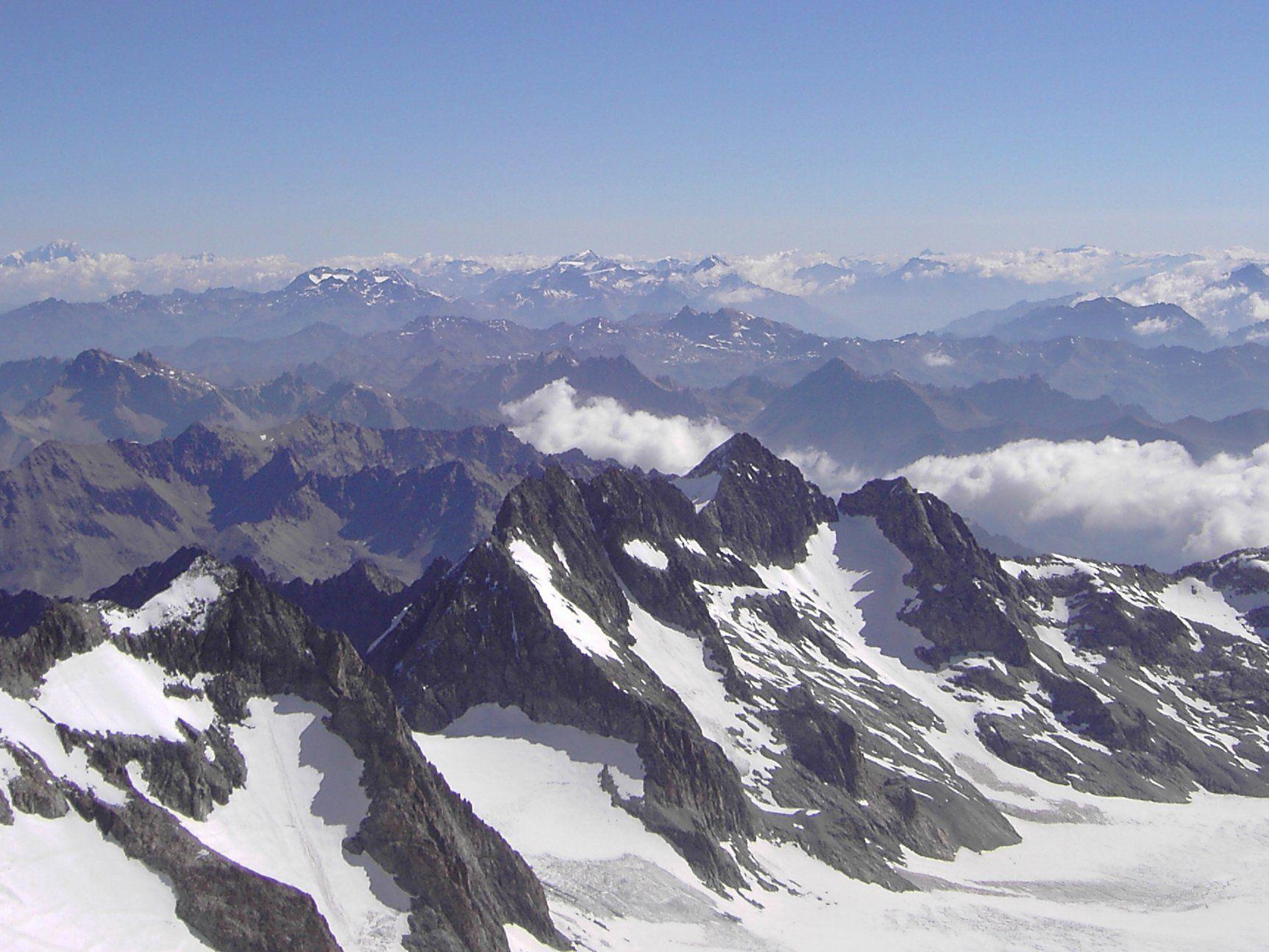 Die Alpinisten. die in Frankreich von einer Lawine erfasst wurden, werden noch nicht nach Österreich zurückkommen.