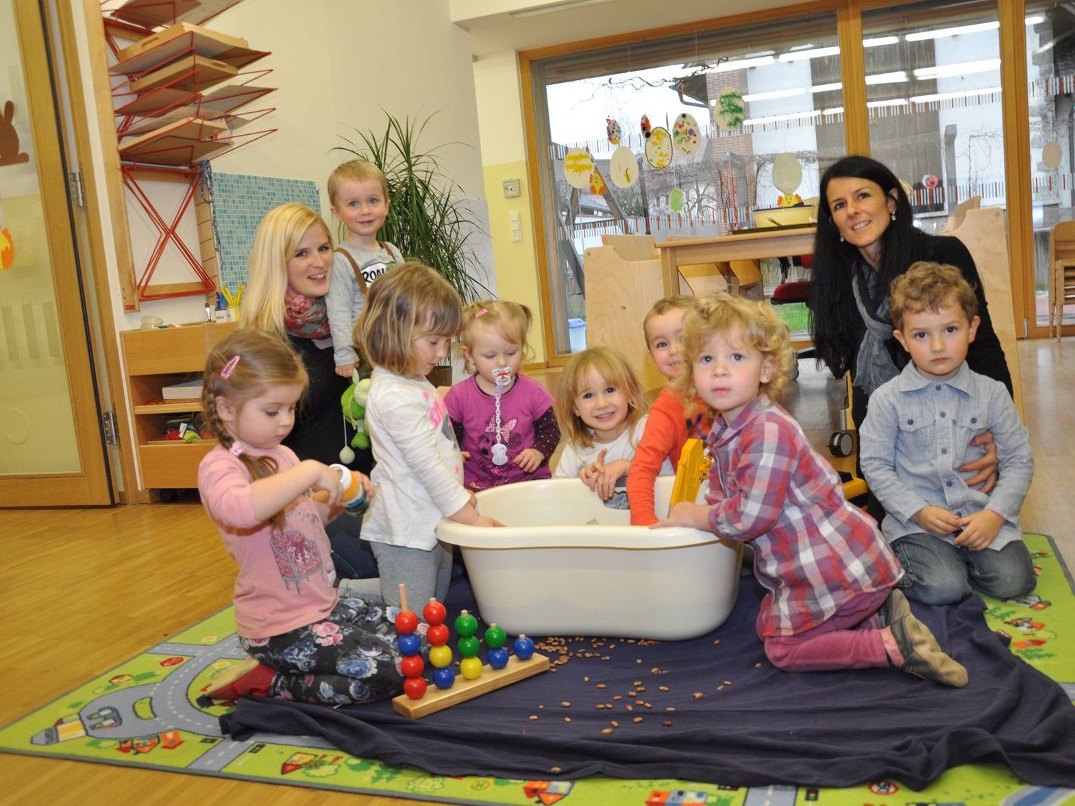 Kinderbetreuung Farbtüpfle. Kinderbetreuung Farbtüpfle.