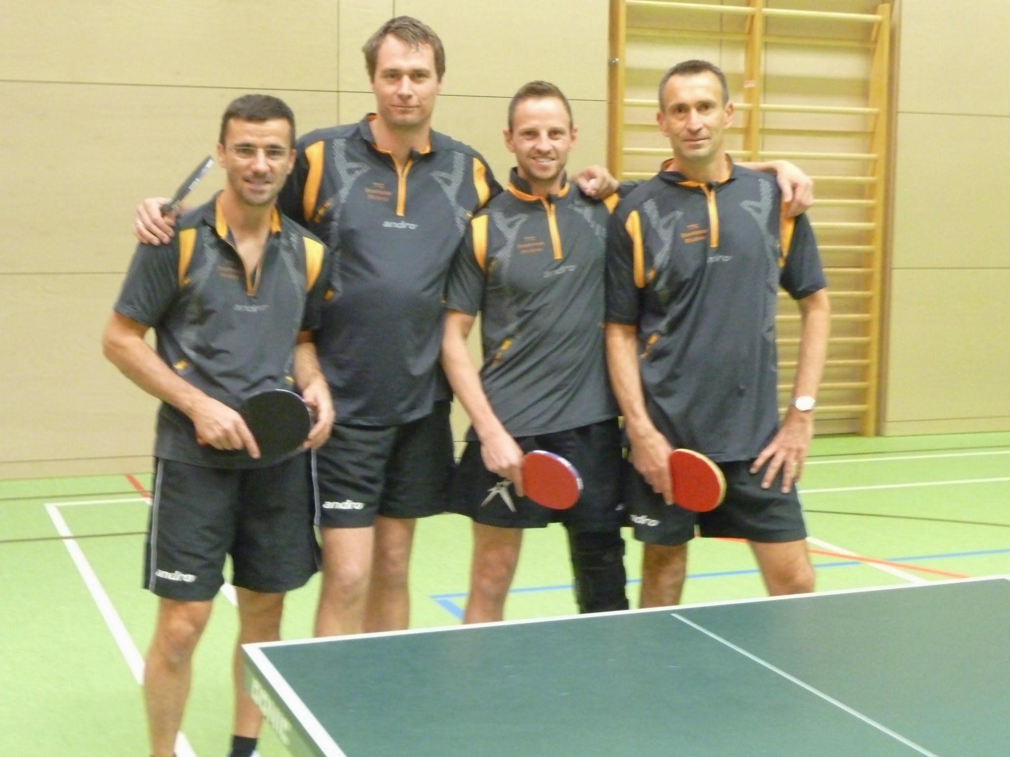 Bludenz 2: M. Küng, R. Strohmeier, R. Fischer, P. Schnetzer. Bludenz 2: M. Küng, R. Strohmeier, R. Fischer, P. Schnetzer.
