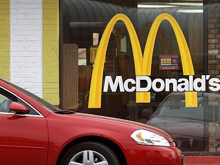 Der Streit vor einem McDonald's in Liesing eskalierte Der Streit vor einem McDonald's in Liesing eskalierte