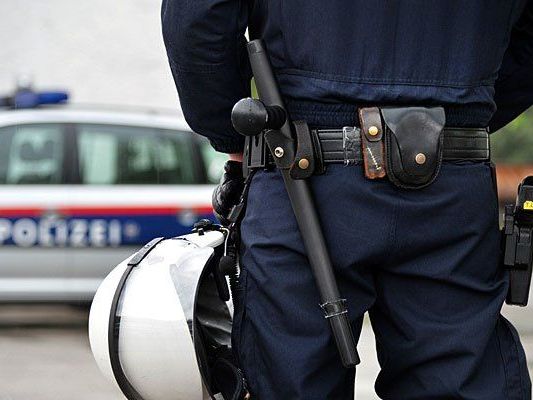 Bei einem Einsatz in Ottakring wurden Polizisten verletzt Bei einem Einsatz in Ottakring wurden Polizisten verletzt